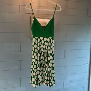Super cute accordion pleat polka dot dress‎